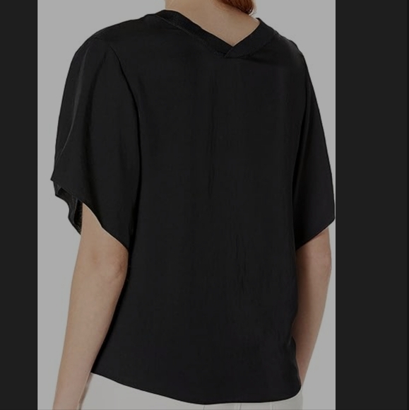 Vince V Neck Black Short Sleeve Top Size Large - Picture 4 of 14